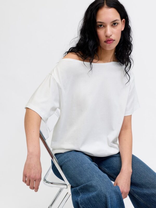 LOOSE T-SHIRT LEA